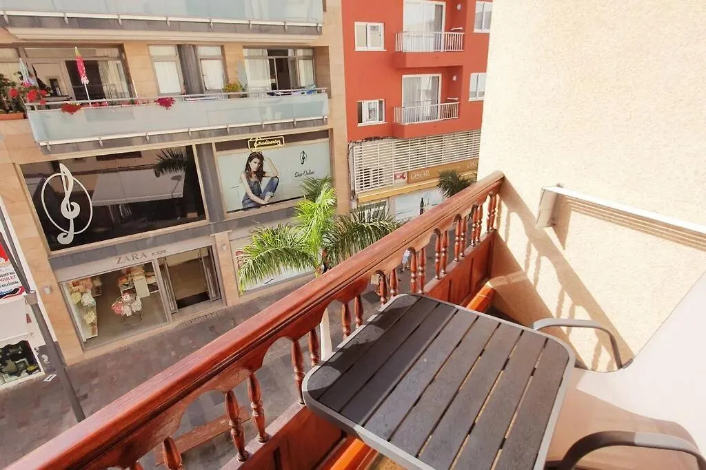 Edificio Melo Playa A 150M contacts
